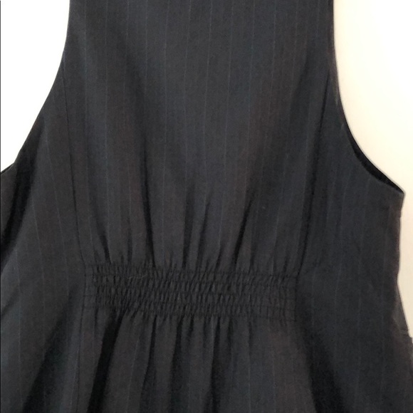 GUESS BLACK PINSTRIPED BUTTON DOWN VEST - Picture 4 of 7